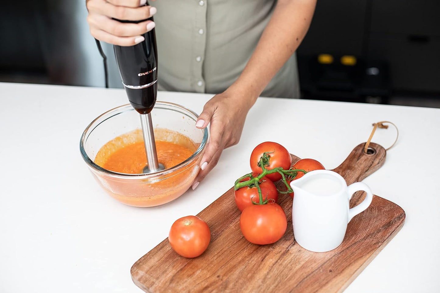 OVENTE Immersion Hand Blender, 300W Electric Handheld Portable Stick Mixer Set with 2 Mixing Speed, Stainless Steel Blades, Egg Whisk Attachment, Mixing Beaker and BPA-Free Food Chopper, Black HS565B