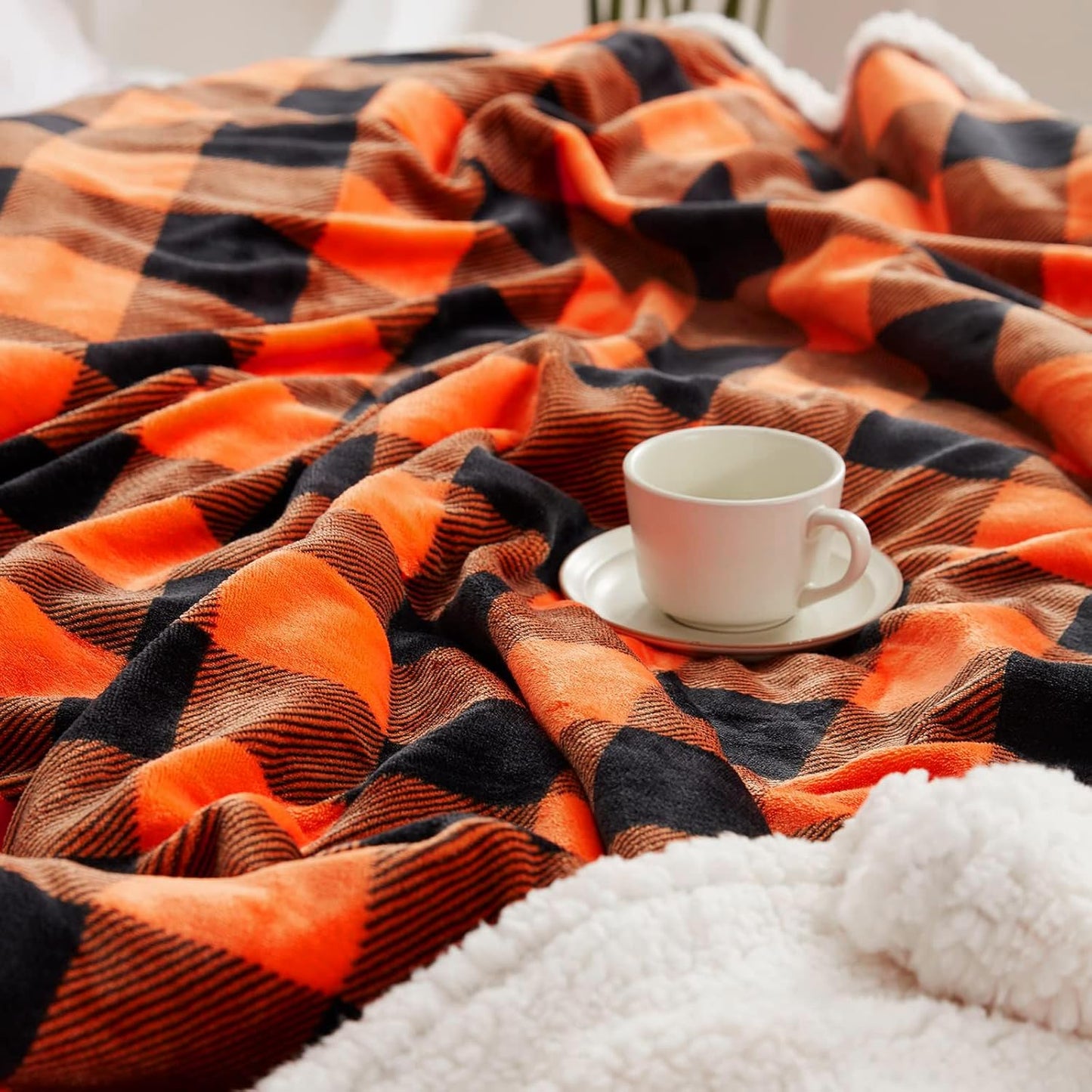 Touchat Halloween Blanket Twin Size 60" X 70",Fall Autumn Harvest Sherpa Fuzzy Fluffy Soft Cozy Blankets, Fleece Flannel Plush Microfiber Throw for Couch Bed Sofa, Halloween Decor (Orange)