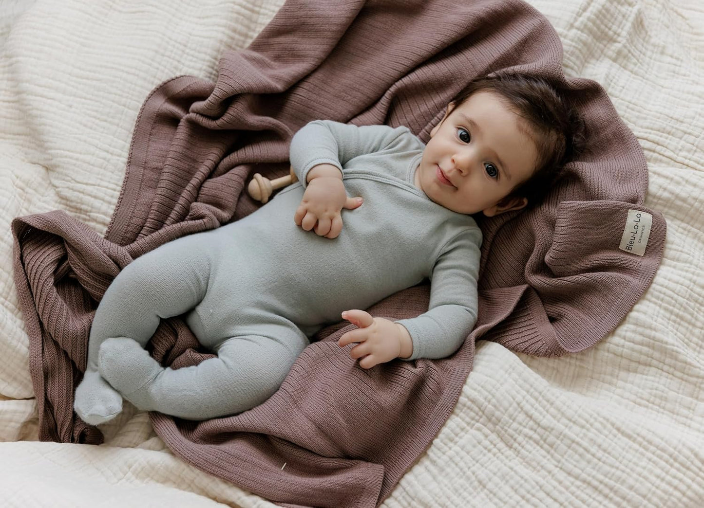 Organic Ribbed Swaddle Blanket for Boys & Girls - 100% Luxury Organic Soft Cotton Knit Warm Cozy Cuddle Stroller Crib Blanket for Newborns, Infants, & Toddlers (Milk Chocolate)