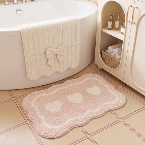 GRANNY SAYS Pink Bathroom Rug, Cute Scalloped Bath Mat by GRANNYSAYS