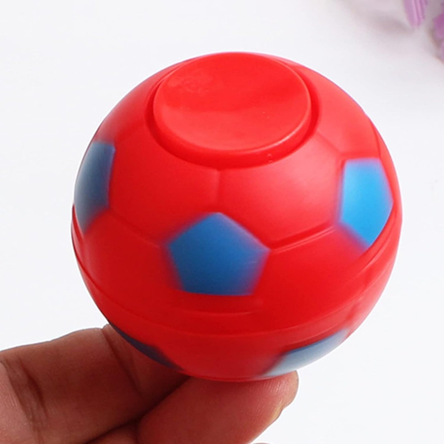 6Pc Random Color Soccer Ball Fidget Spinners -Hand Fidget Spinner Soccer Balls, Stress Relief Football Toys 3.5/5.5cm Rotatable Fidget Soccer Balls, Relief Vent Toys, Desk Toys, Novelty and Gag Toys
