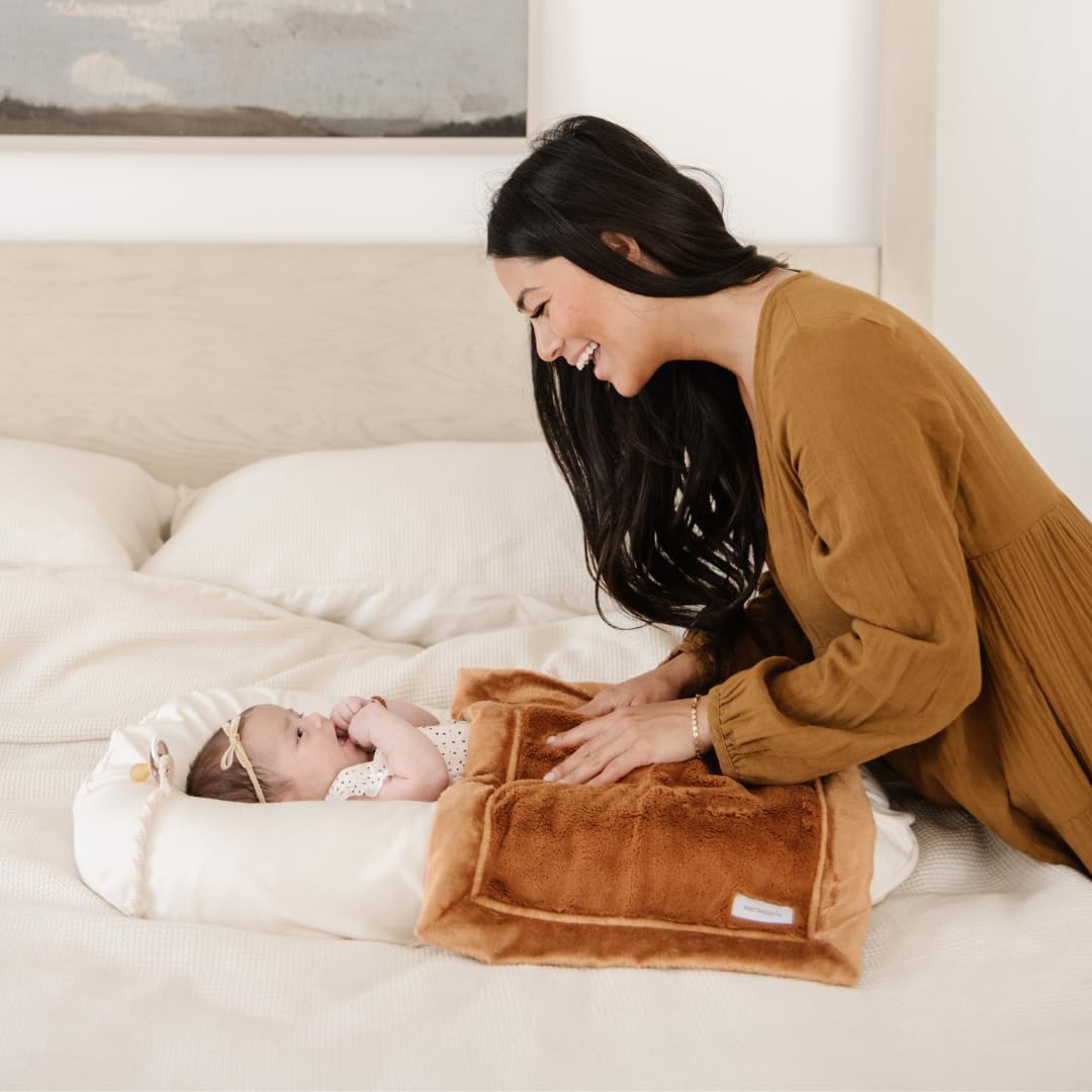 SARANONI Security Blankets for Babies Super Soft Boutique Quality Lush Luxury Baby Blanket (Mini 15" x 20", Camel)