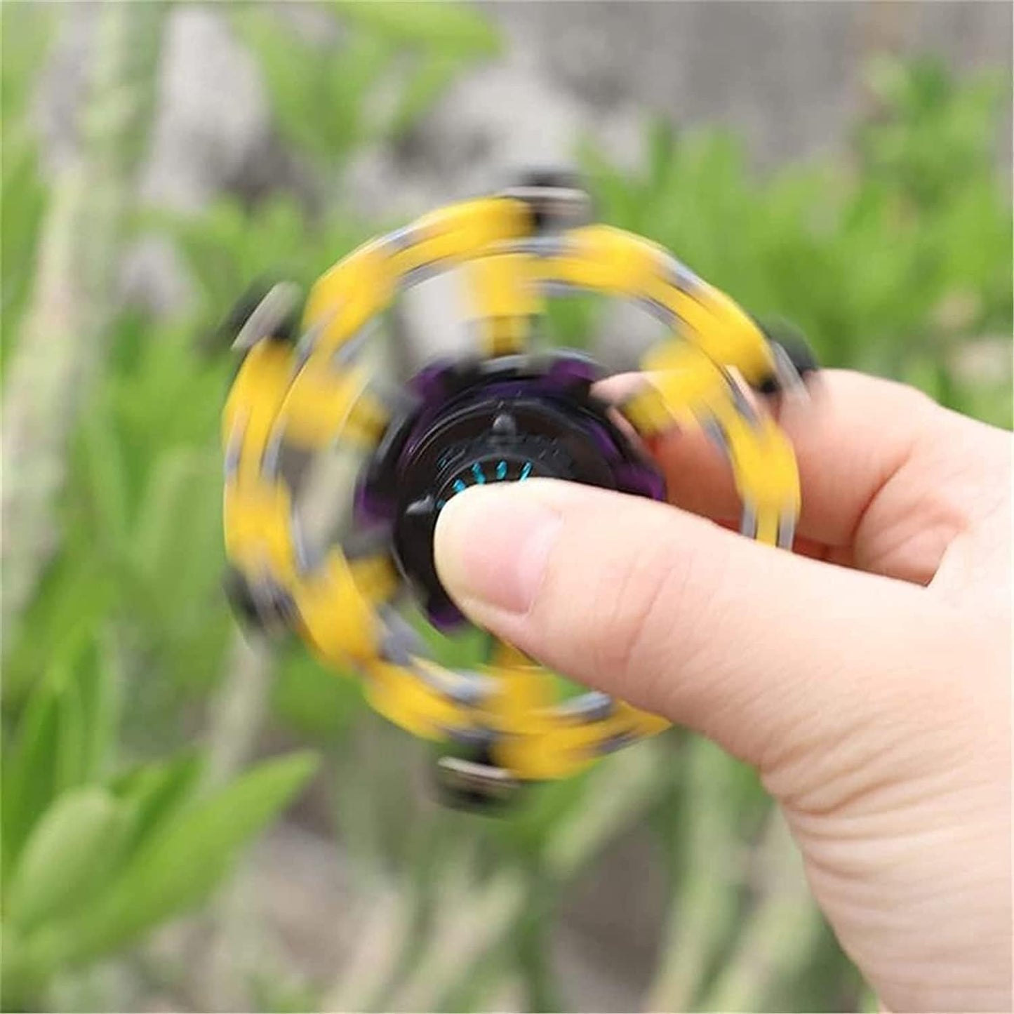 Gifts for Kids 8 Packs Transformable Fingertip Chain Robot Toy DIY Deformation Robot Deformed Mechanical Toy for Kids Adults