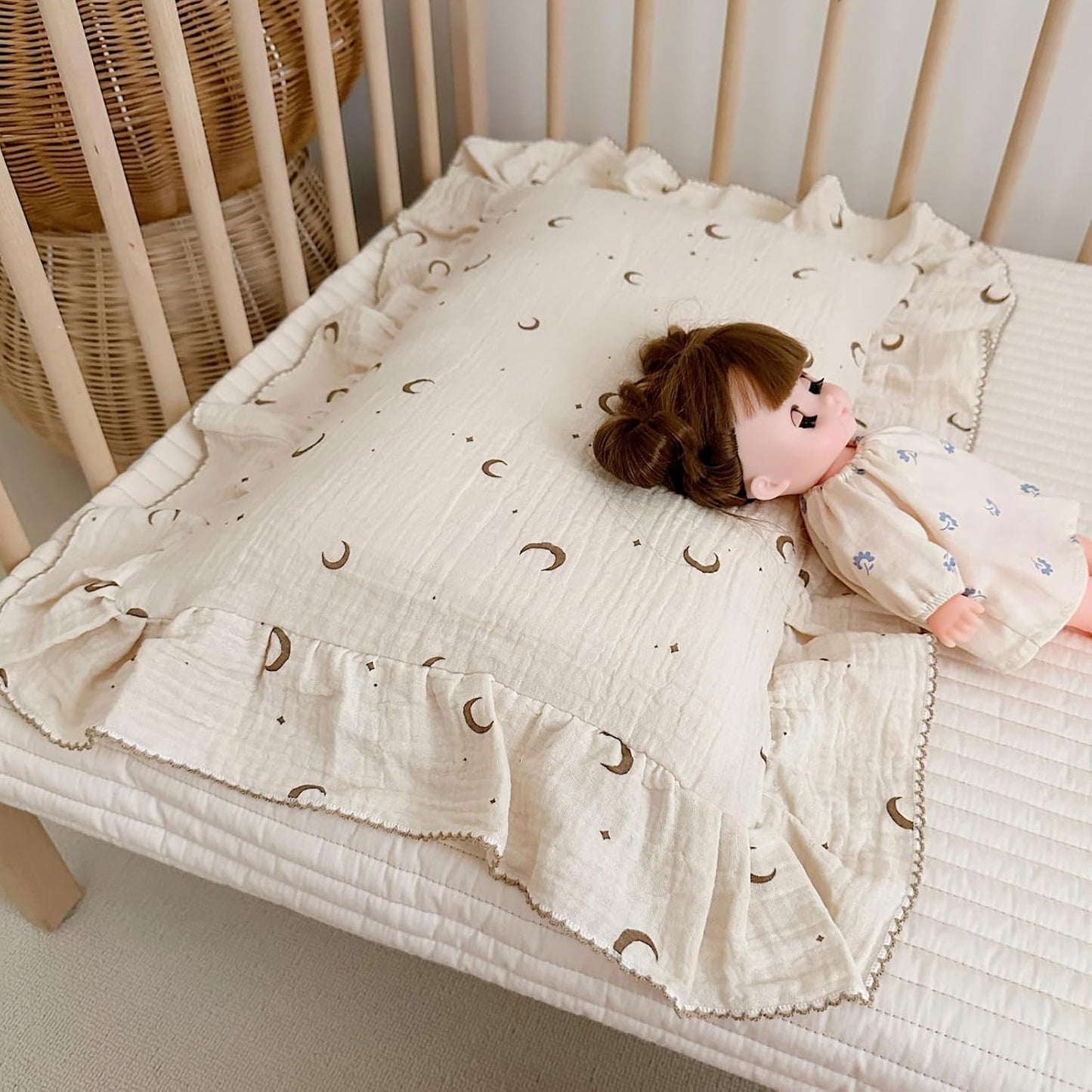 BuLuTu Muslin Toddler Pillowcases Girls Boys,Soft Breathable Cotton Kids Pillow Cover, Moon Star Pattern Shabby Chic Nursery Pillow Cases Enveloped Closure, 14"x20", 1 Piece