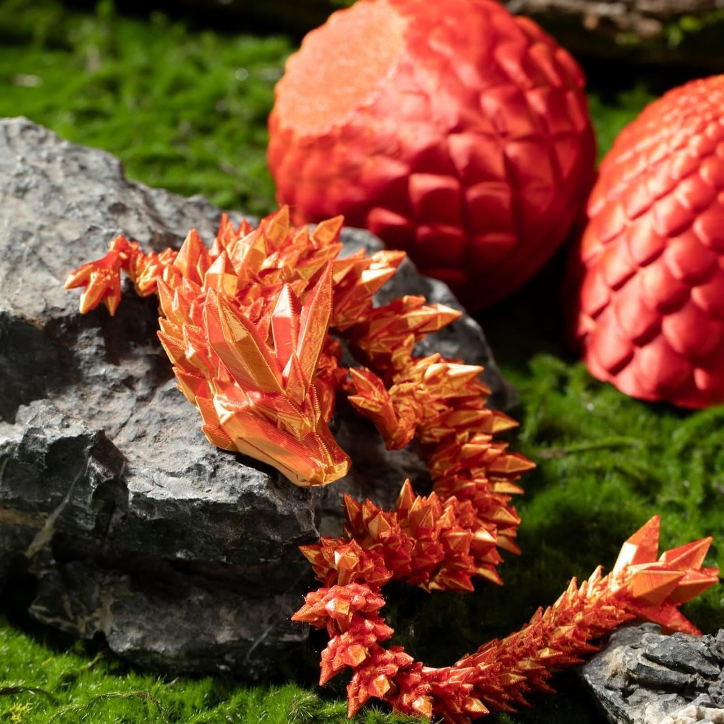 3D Printed Dragon in Egg, Full Articulated Dragon Crystal Dragon with Dragon Egg， Home Office Decor Executive Desk Toys, Adults Fidget Toys for Autism ADHD，3D Printed Gift