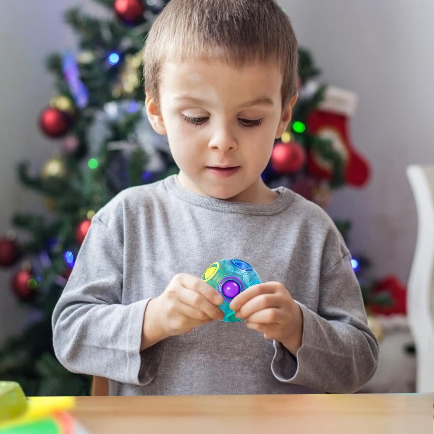 Vdealen Magic Rainbow Puzzle Ball, Fidget Ball Puzzle Brain Teaser Fidget Toy for Boys & Girls- Birthday Party Easter Valentines Day Christmas Stocking Stuffers for Kids Teen & Adults-2 Pack