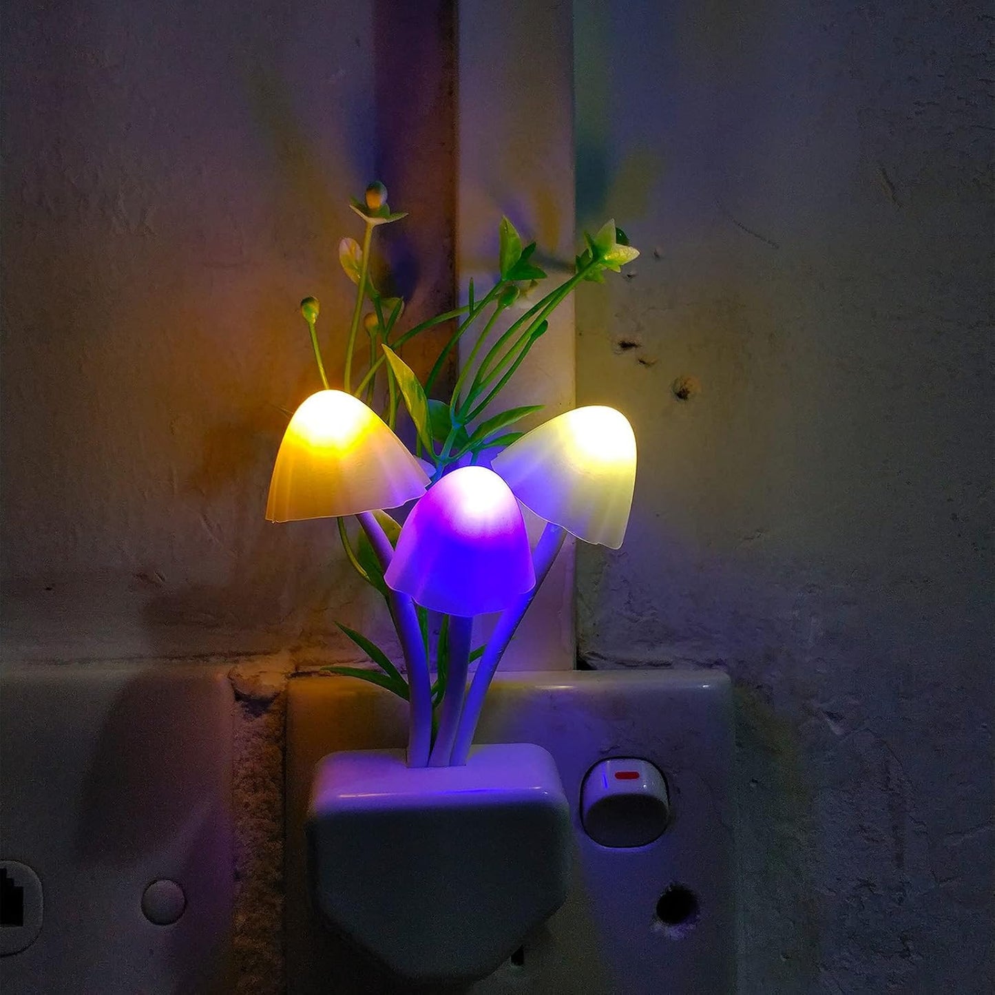 AUSAYE Sensor Night Light Plug in Mushroom Light LED Color Changing Nightlights for Kids, Adults, Bedroom, Bathroom,Hallway, Stairs, Kitchen Pack of 6