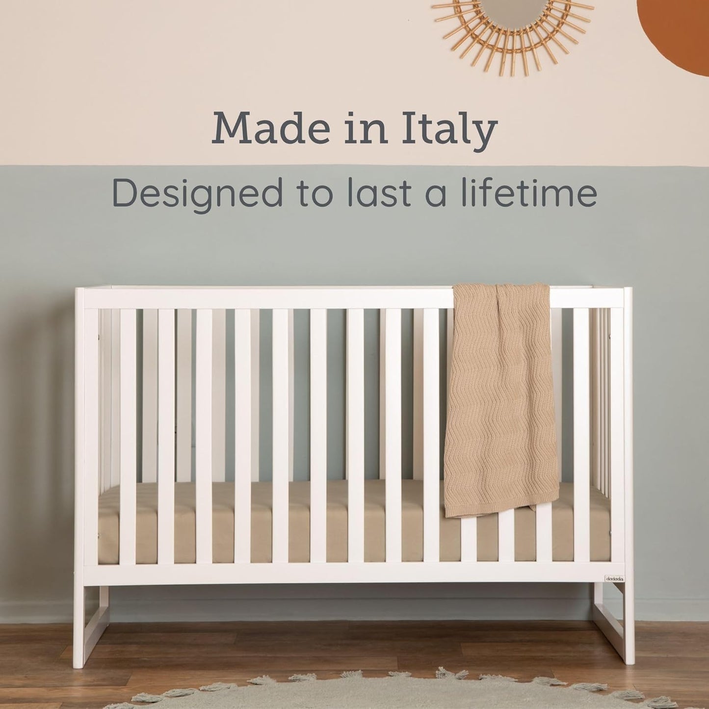 dadada Austin 3-in-1 Convertible Crib to Toddler Bed & Daybed - Made in Italy, GREENGUARD Gold Certified, Baby-Safe Finish, Sustainable Beech Wood, Modern Design, 3 Adjustable Heights (White)