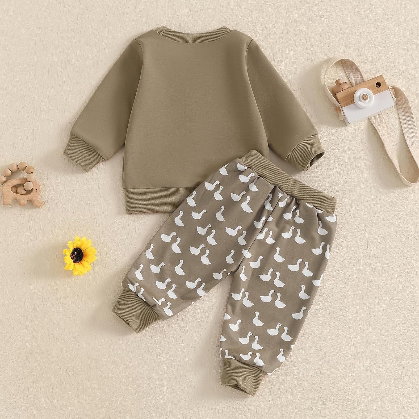WZTYYDS Toddler Boy Clothes 2T 3T 4T 5T Fall Outfits Baby Pullover & Pants Sets Kids Winter 2Pcs Sweatsuit