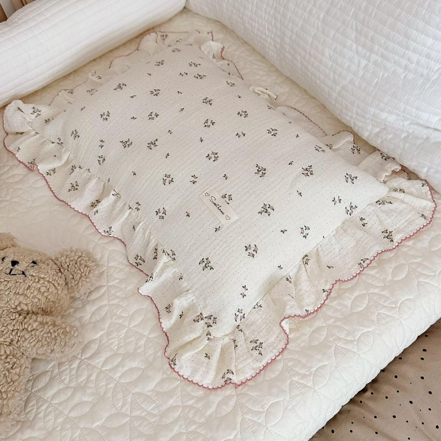 BuLuTu Beige Floral Toddler Pillowcase Muslin with Ruffles,Kids Girls Standard Pillow Cases Fit for Children Pillow Sized 16"x 22"/20"x 26", Envelope Closure, Primrose Pattern,1 Pack