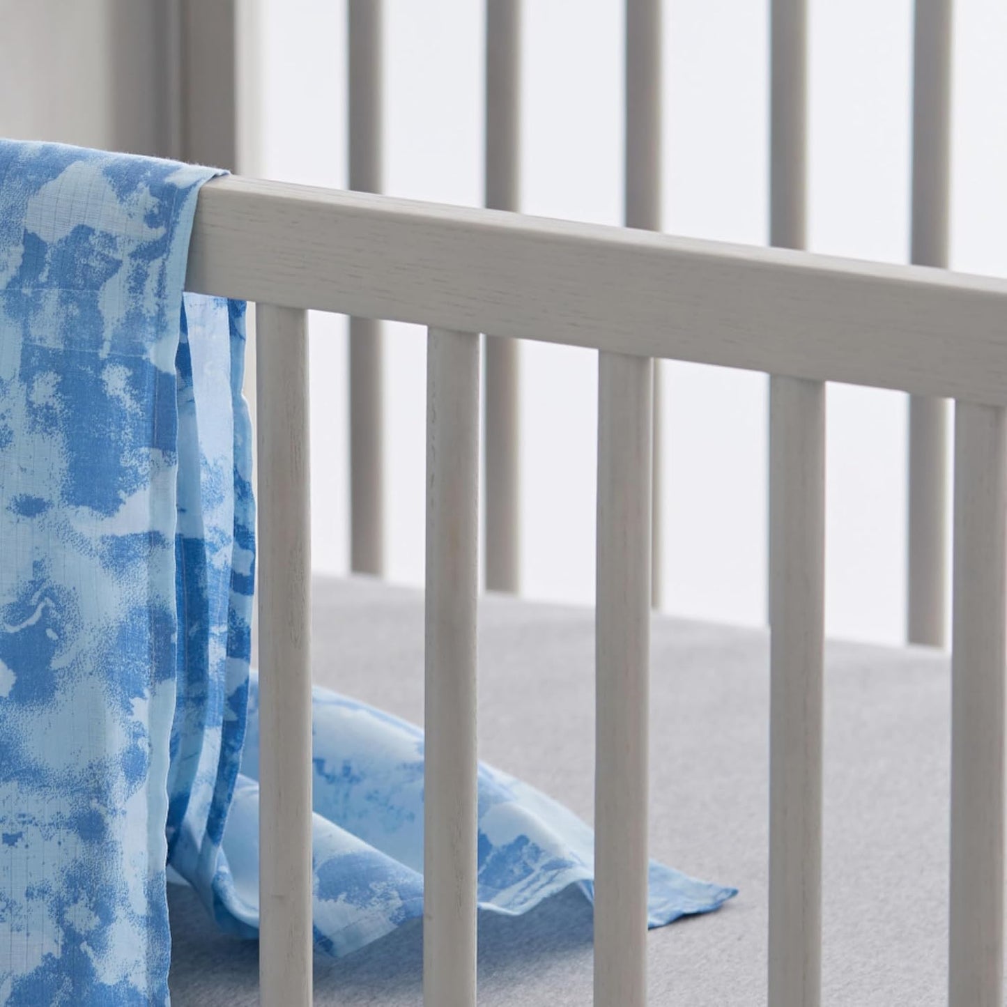 HonestBaby Unisex-Baby Fitted Crib Sheets Set Standard Mattress, 100% Organic Cotton Baby Boys, Girls, Neutral, 1 Pack - Sugar Swizzle, One Size