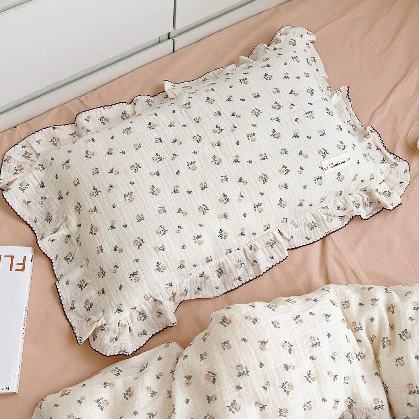BuLuTu Cotton Muslin Kids Toddler Pillowcase with Cute Rose Flowers Super Soft Standard Nursery Pillowcase for Boys,Girls,Bedding Decor Machine Washable, Durable Pillowcase,1 Piece