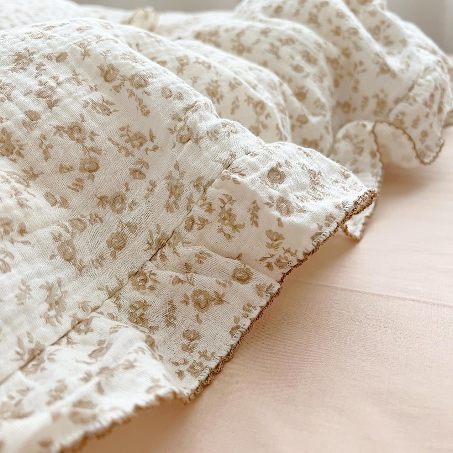 BuLuTu Cotton Muslin Kids Toddler Pillowcase Standard Cute Camellia Flowers Super Soft Travel Pillow Nursery Pillowcase for Boys,Girls,Bedding Decor Machine Washable, Durable Pillowcase,1 Piece