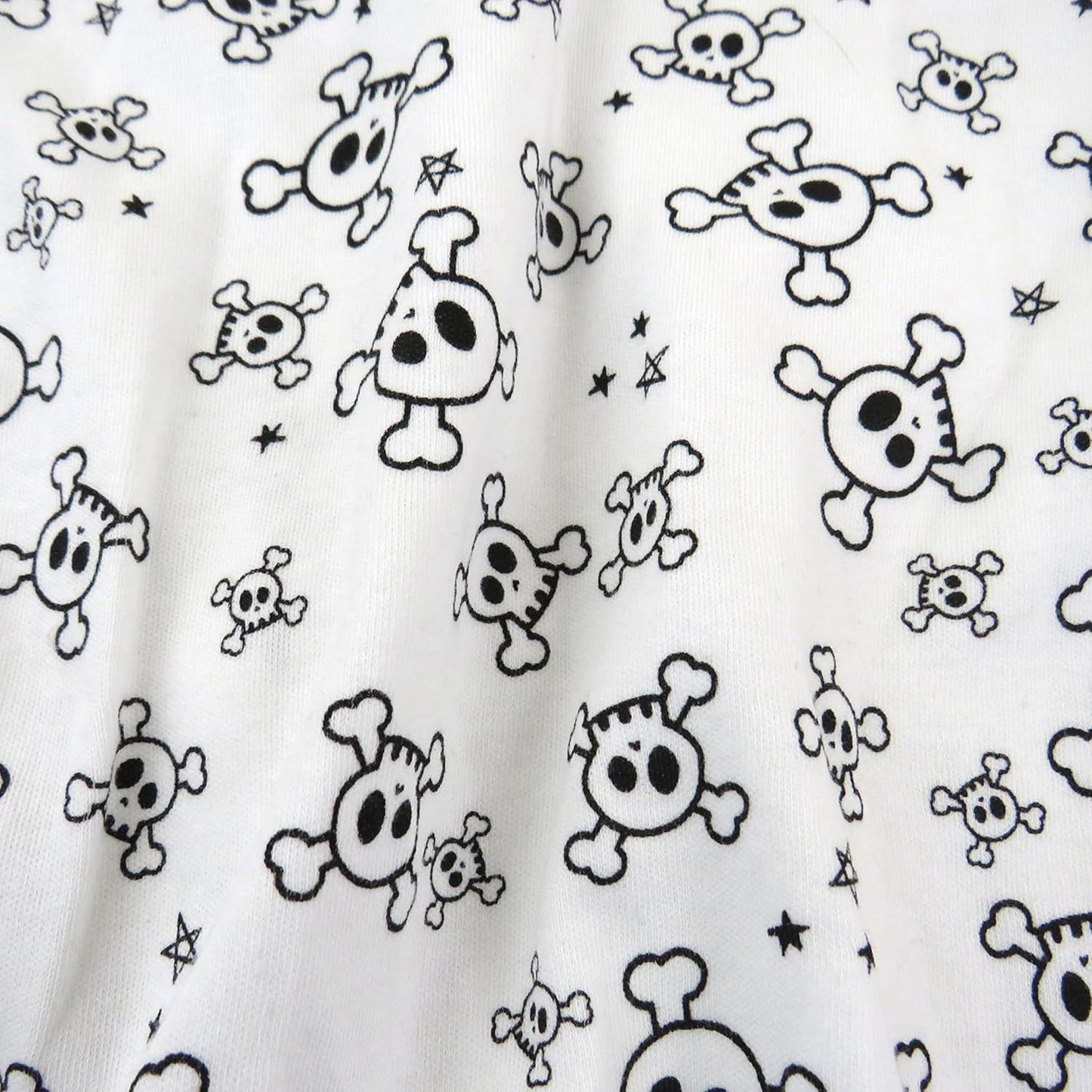 HonestBaby unisex baby Organic Cotton Changing Pad Covers (Set of Two) Winter Accessory Set, Tossed Skulls/Black, One Size US
