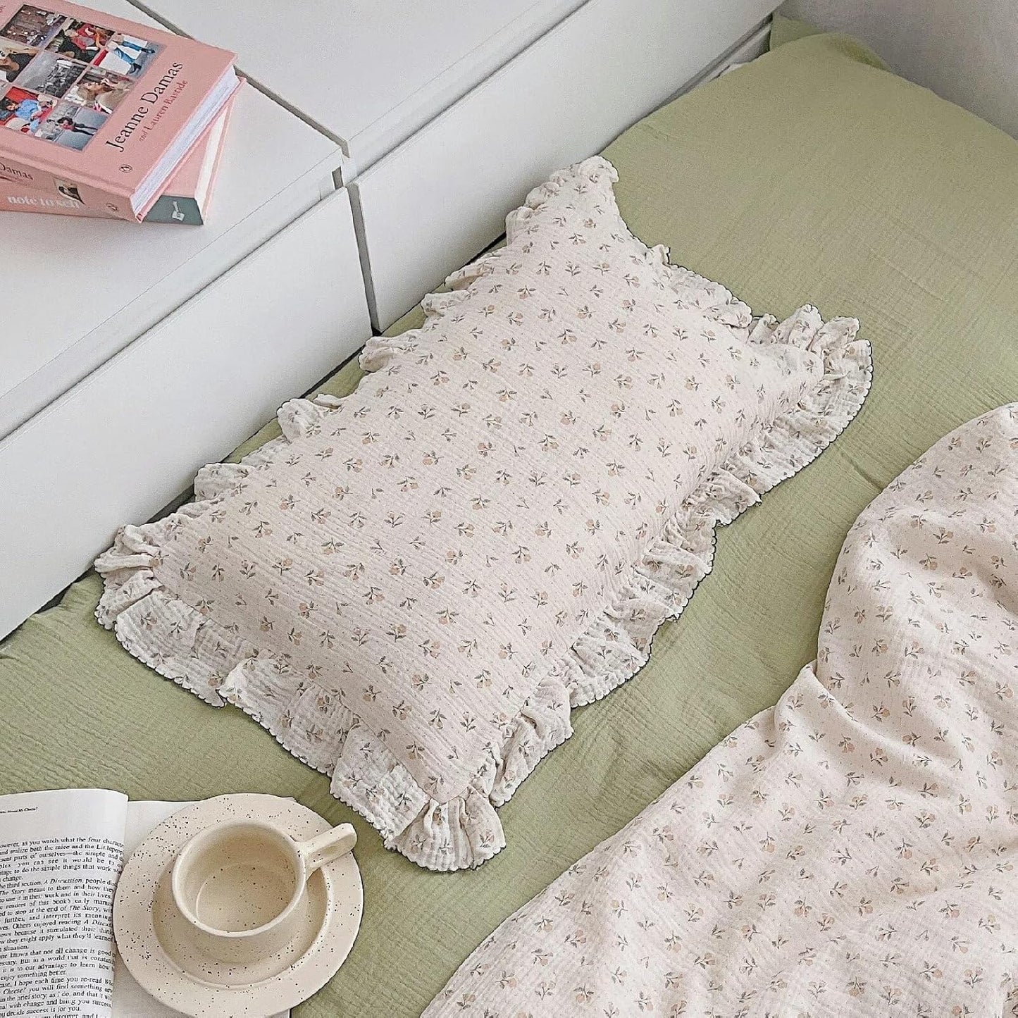 BuLuTu Cotton Muslin Kids Toddler Pillowcase Sprout Pattern, Shabby Chic Nursery Pillow Cover with Ruffle Edge, Soft Durable Travel Pillow Case for Boys Girls Bedding Decor, 14"x20",Machine Wash